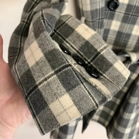 Dolce & Gabbana Vintage Wool Grey Check Plaid Belted Coat 8 - Picture 11 of 16